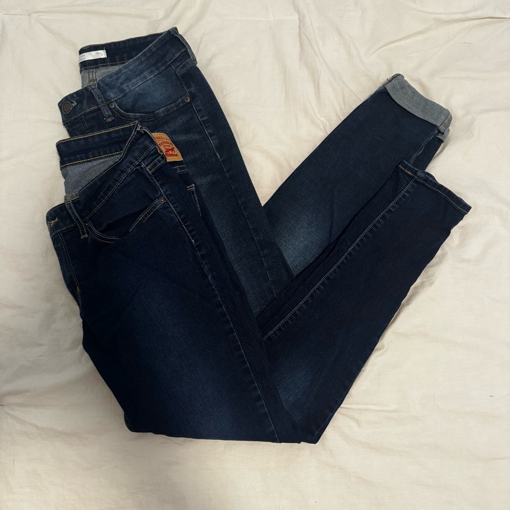 Women's Dark Blue Jeans
